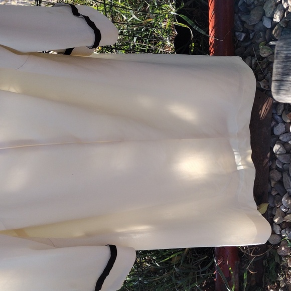 Vintage Robe - Picture 5 of 9